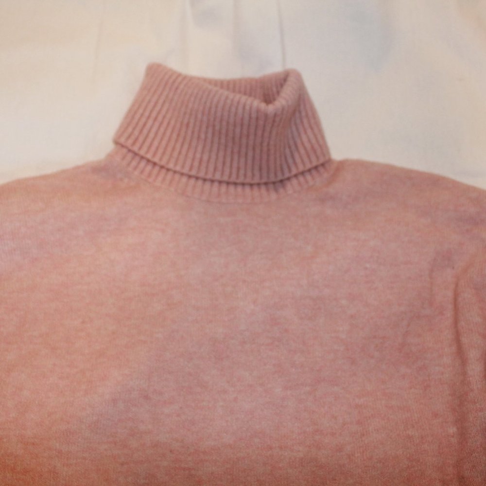 J. Crew Pink Supersoft Yarn Turtleneck Sweater (Size Small)